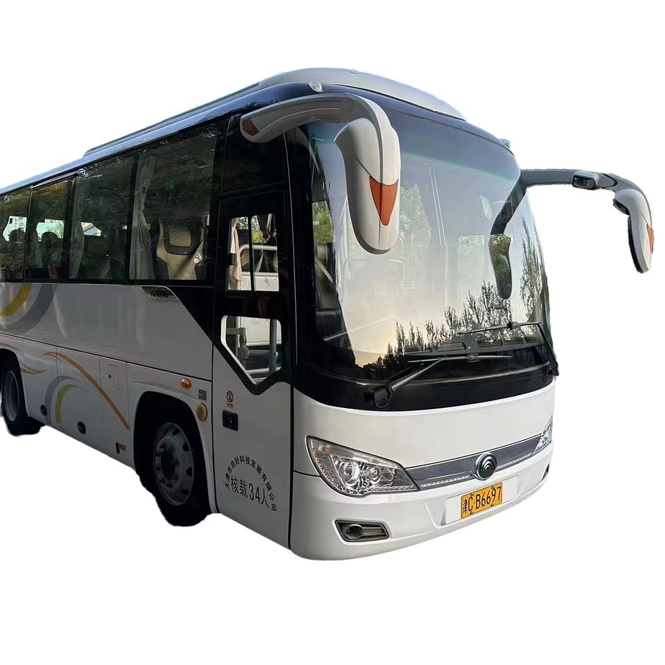 2019 Y0utong 6816 Model 34-Seat Coach Bus Chinese Diesel Manual Yuchai Engine Euro 4 Emission Used and Sold in China